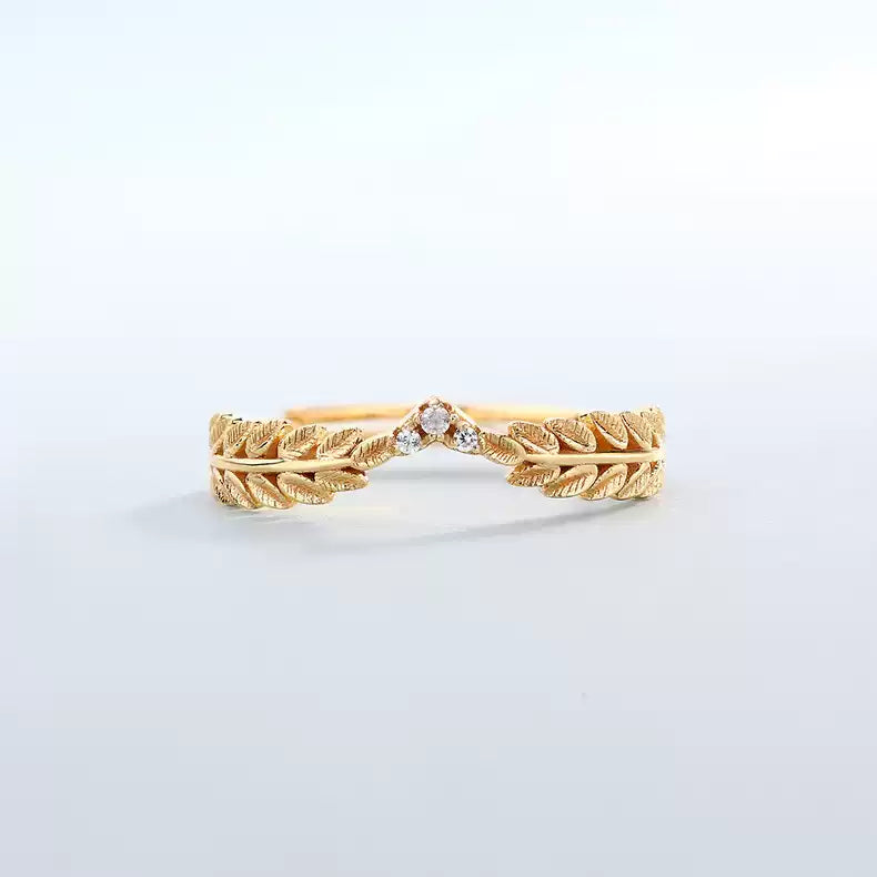 Featherlight Crown Ring