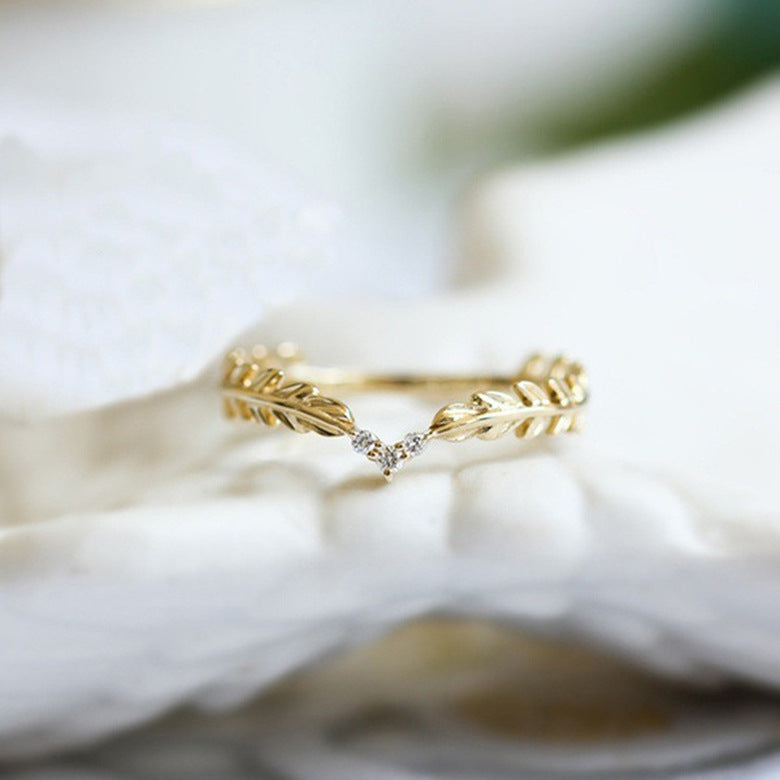 Featherlight Crown Ring