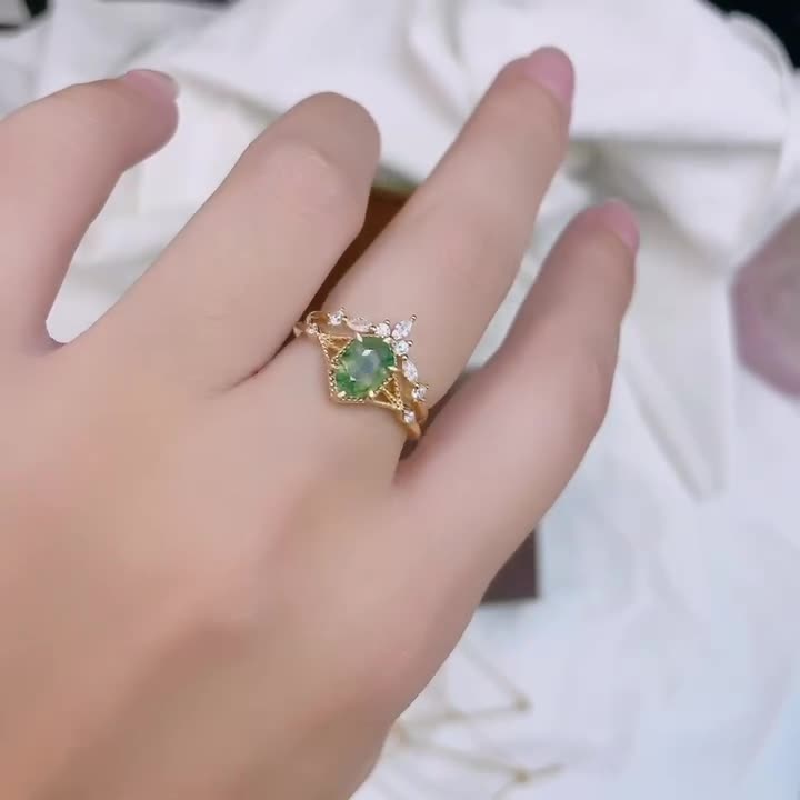 Verdant Prism Moss Agate Ring