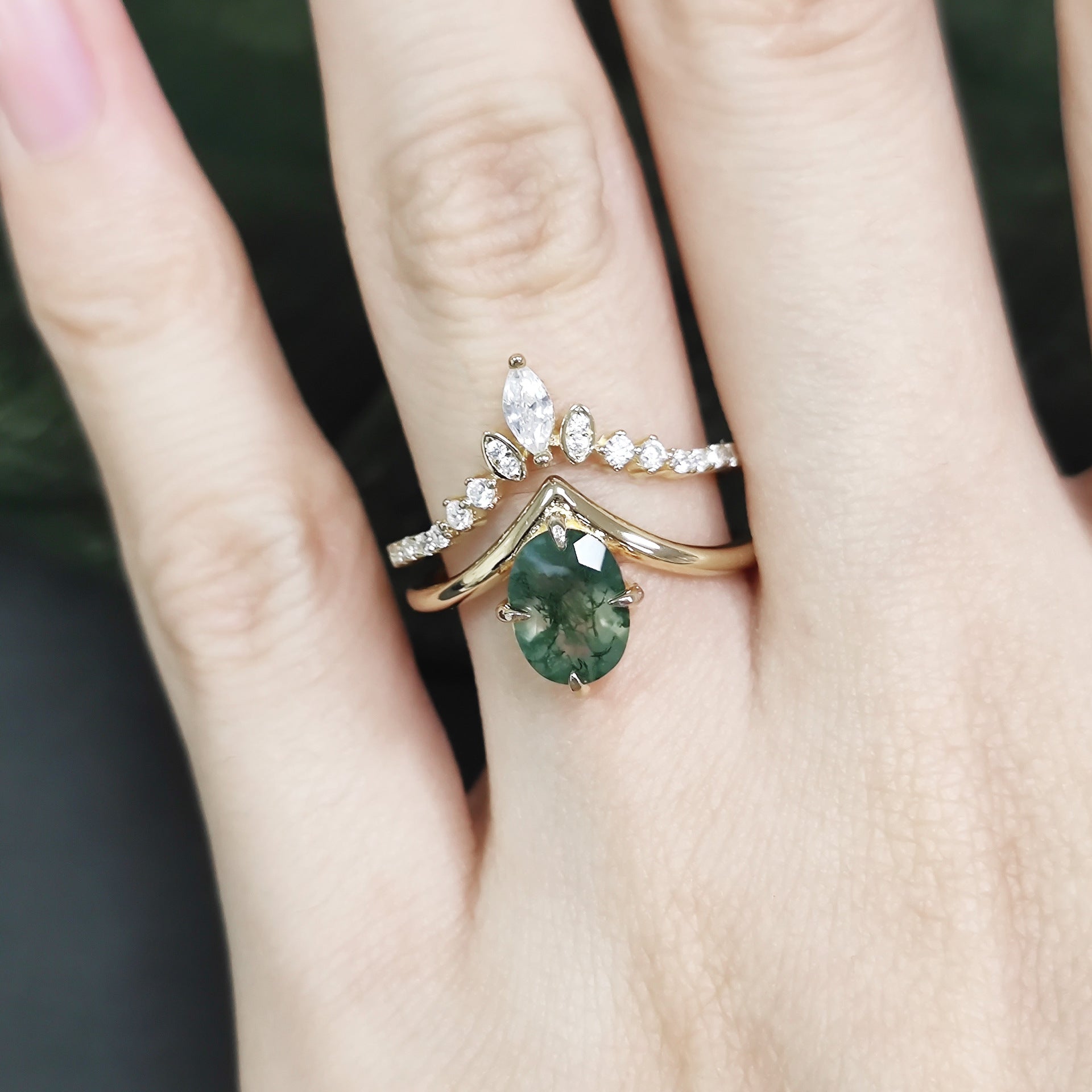 Verdant Crown Moss Agate Ring Set