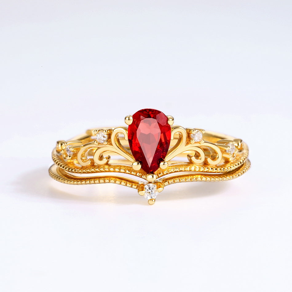 Crimson Crown Ring Set