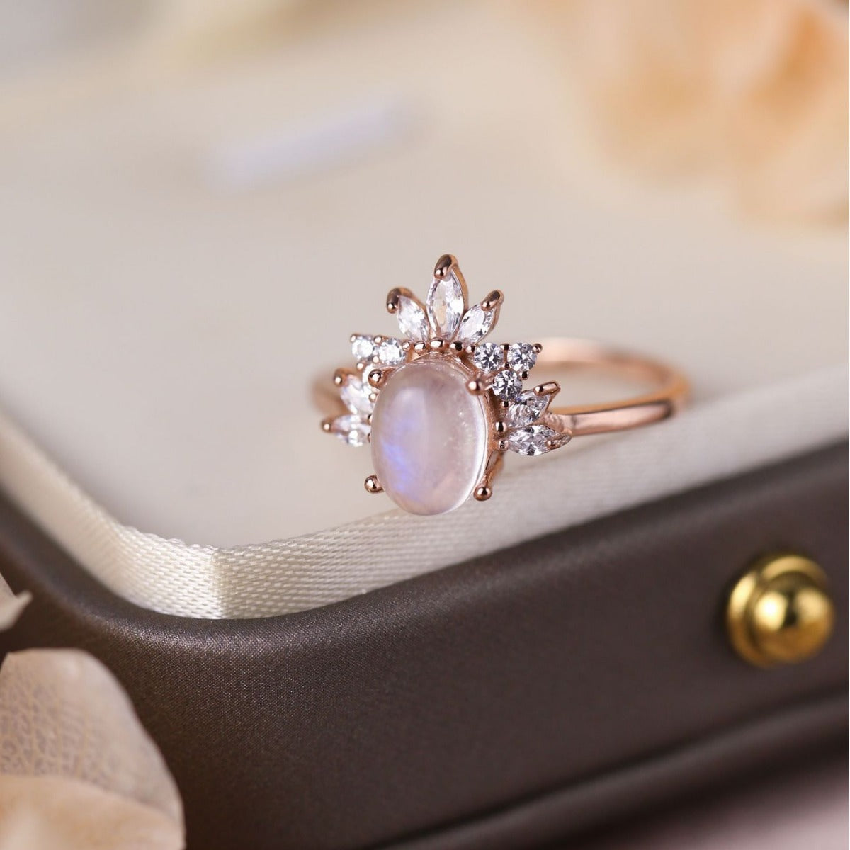 Luna Oval Ring – Moonstone & Rose Gold Vermeil