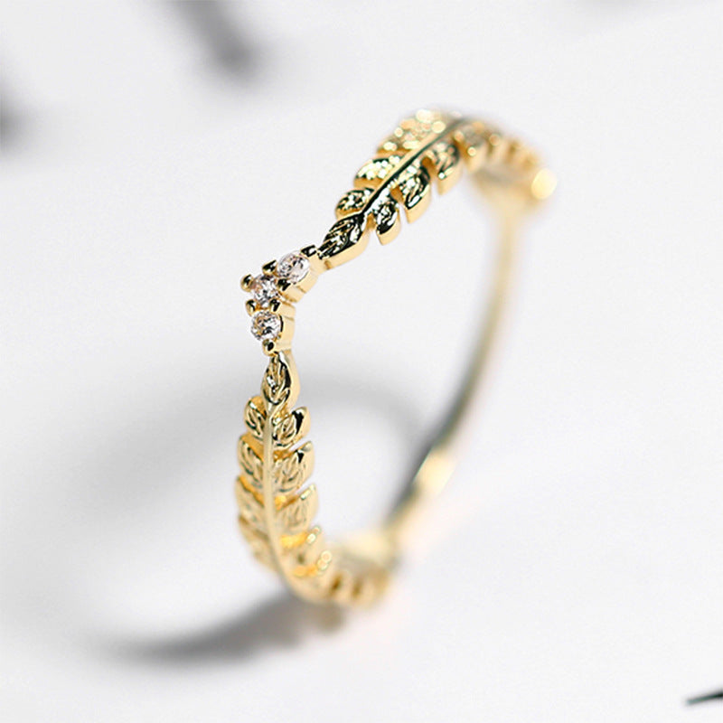 Featherlight Crown Ring