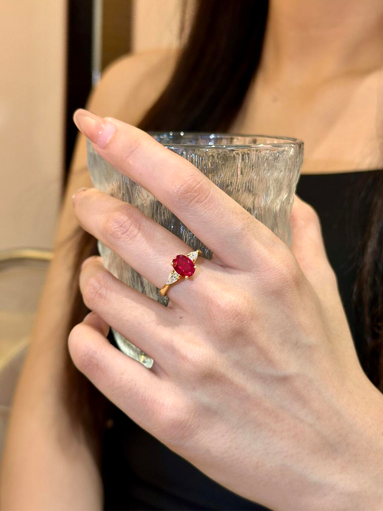 Aurien Radiance Ring