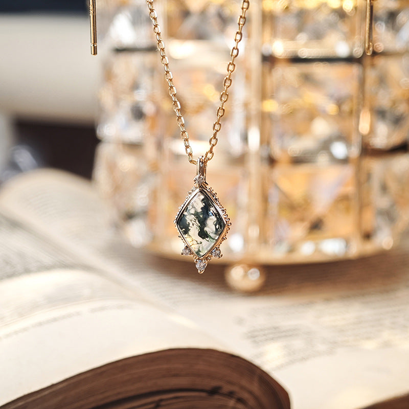 Nature’s Mirror Moss Agate Pendant/Necklace