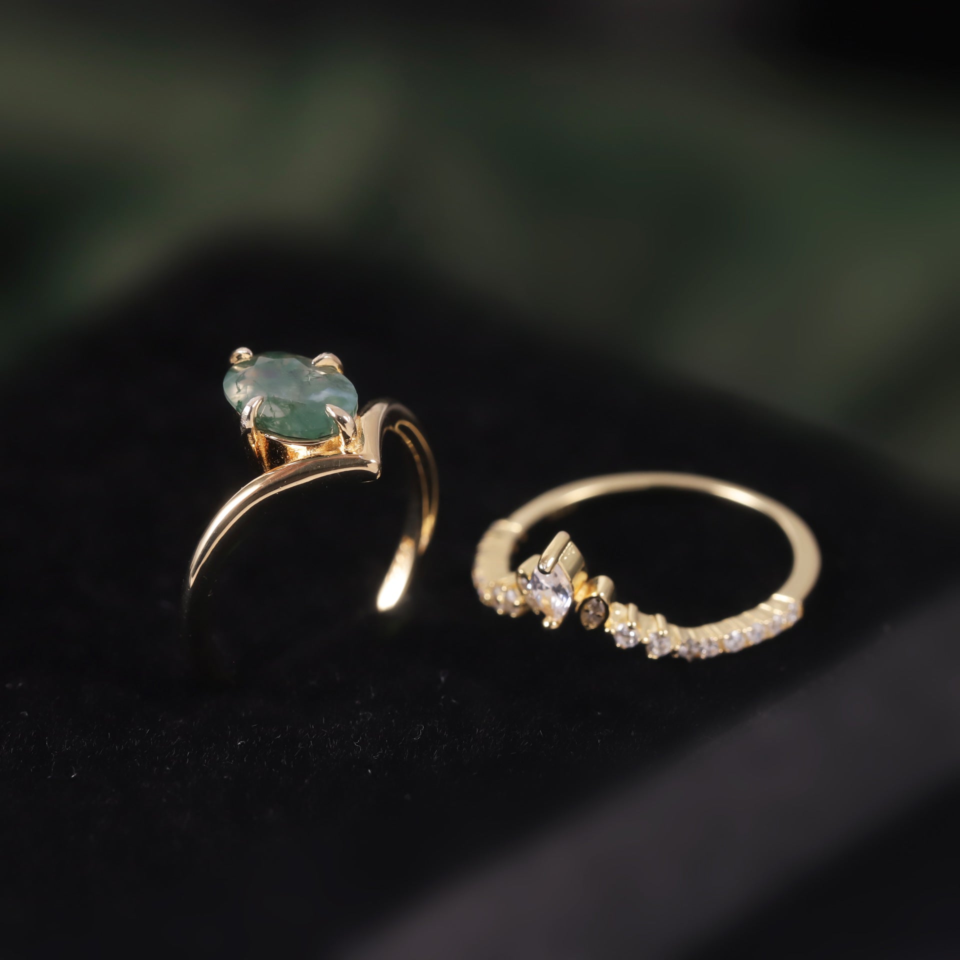 Verdant Crown Moss Agate Ring Set