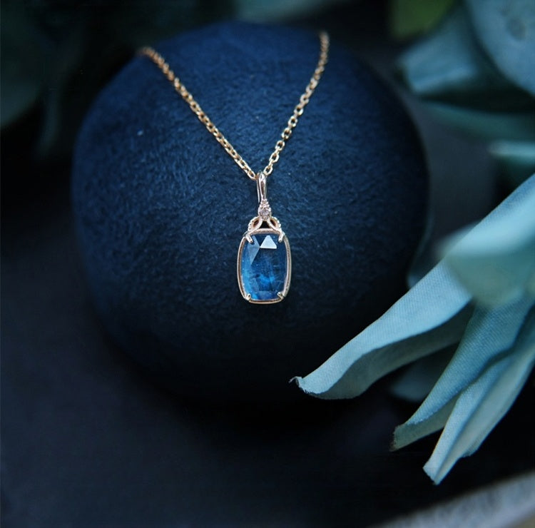 Sterling Silver Ocean Kyanite Necklace