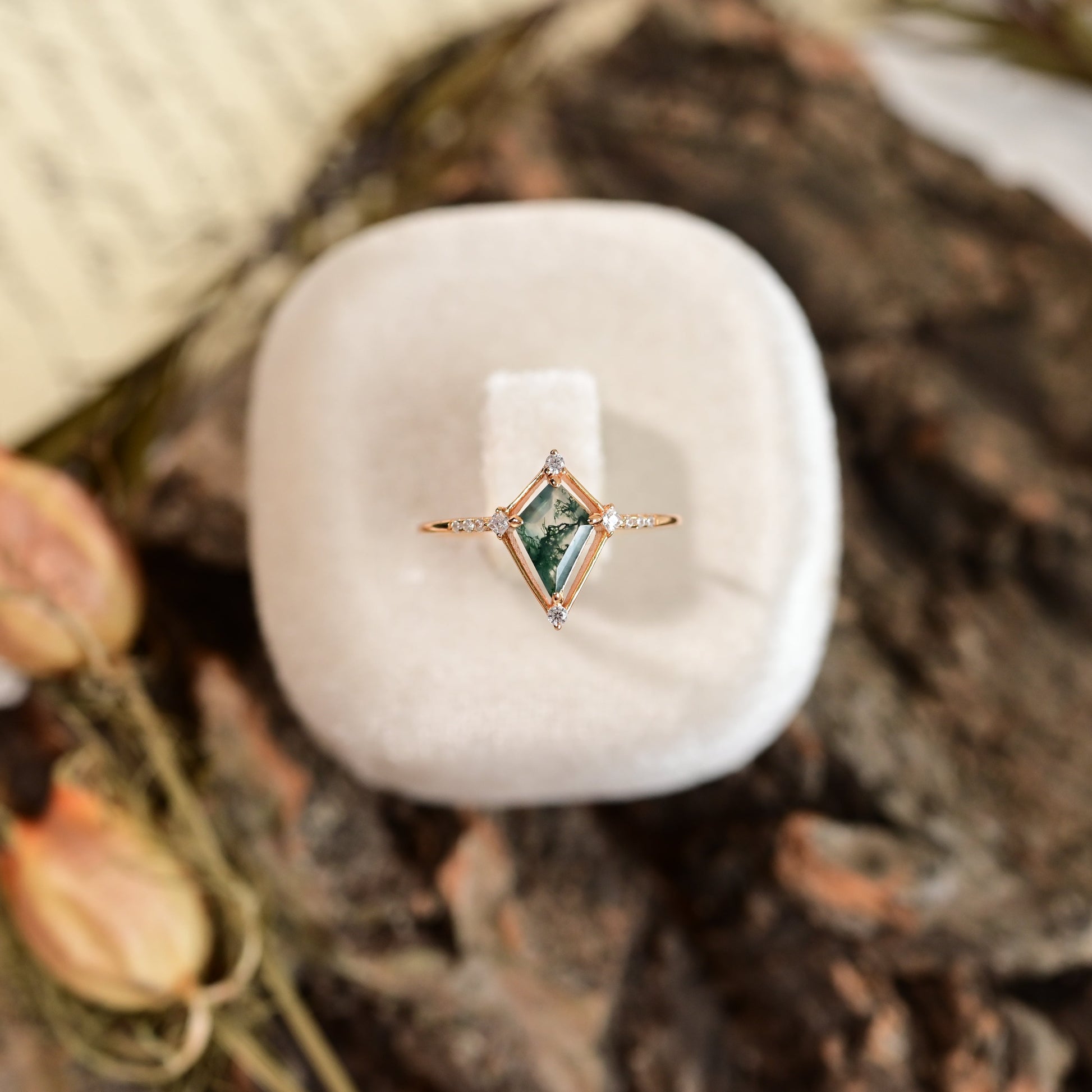 Verdant Kite-Cut Moss Agate Ring