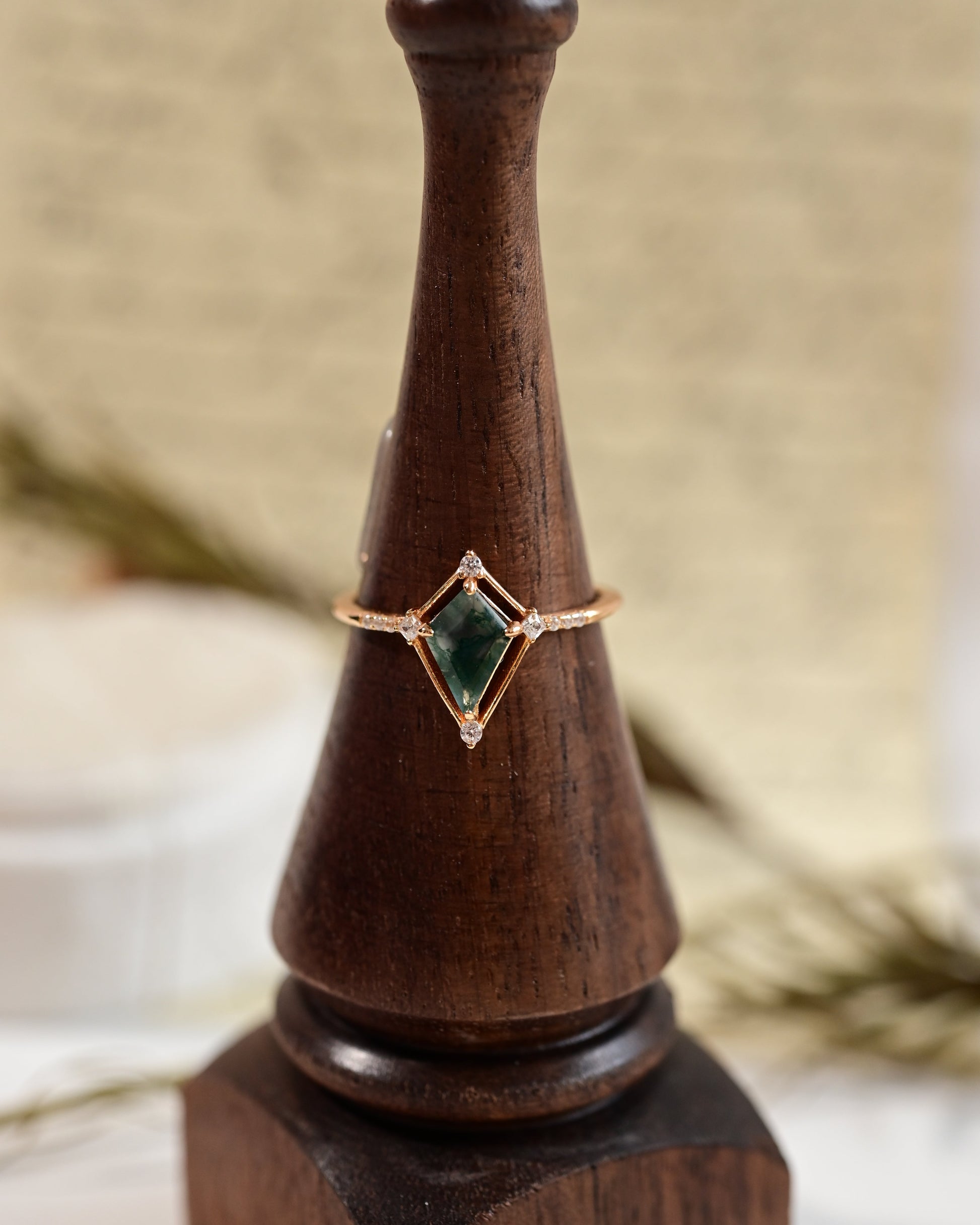 Verdant Kite-Cut Moss Agate Ring
