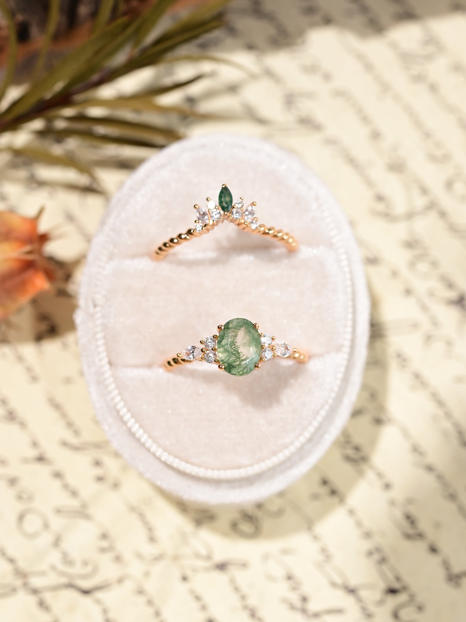 Round Moss Agate Twist Ring Set