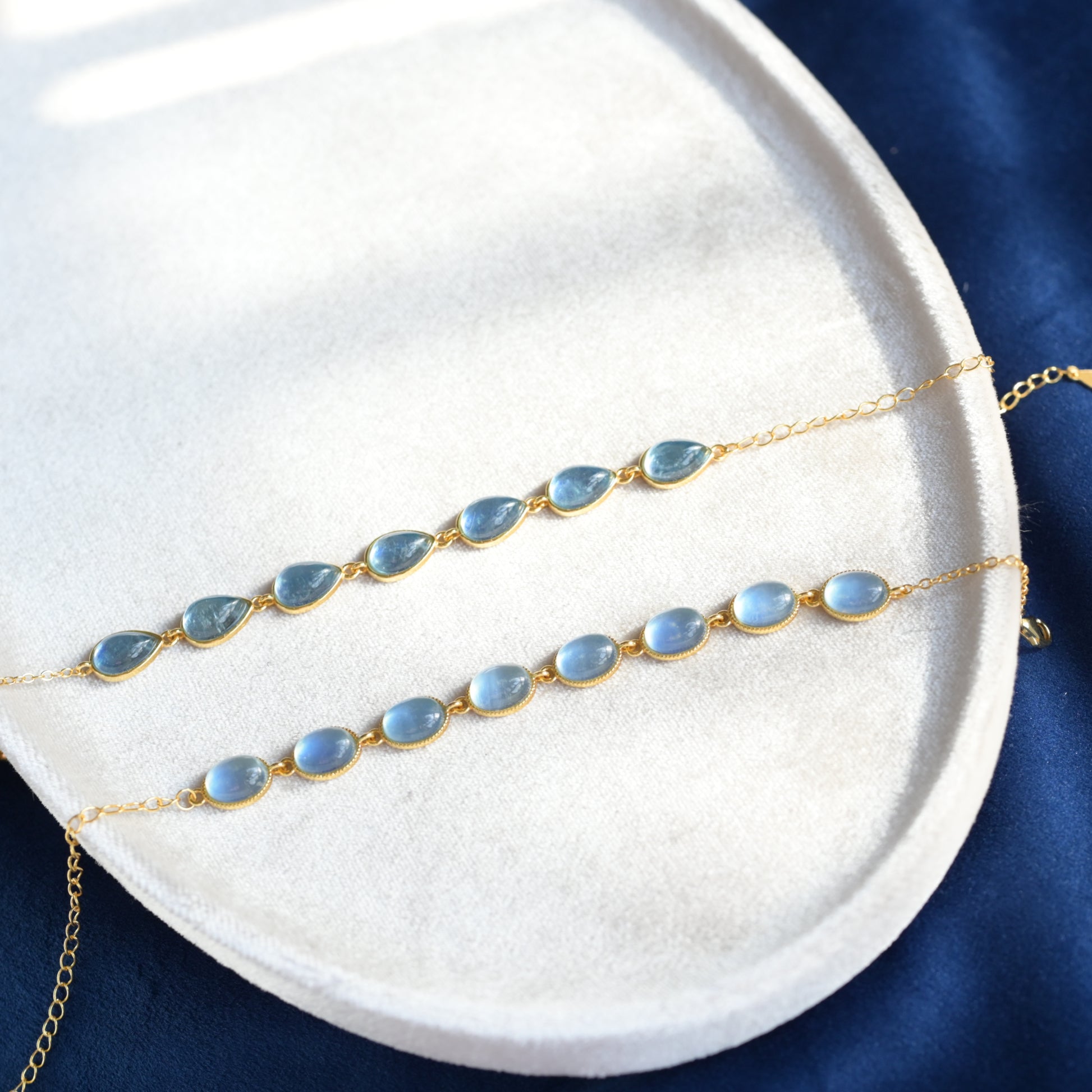 Pulsera de plata con cubo de azúcar de aguamarina