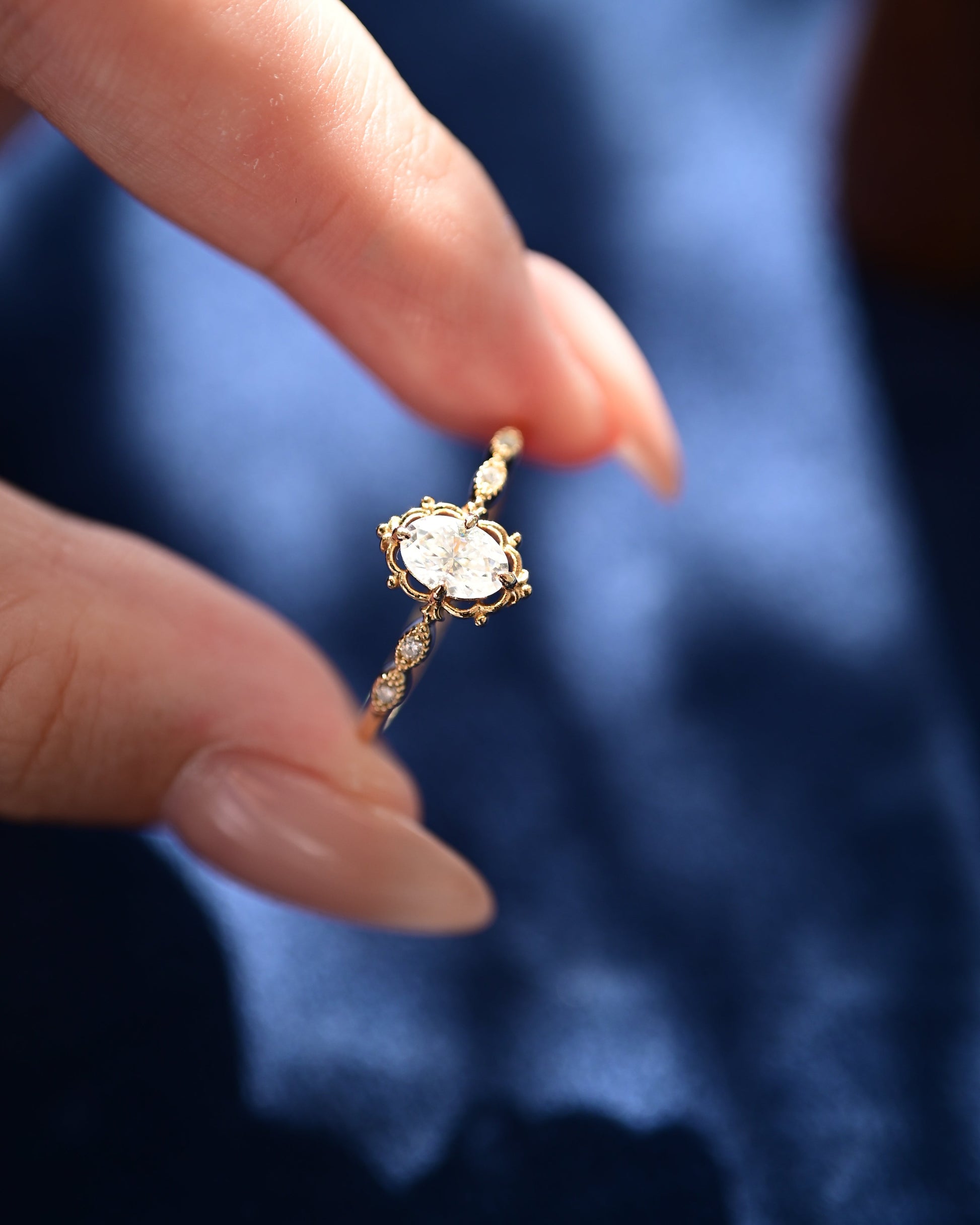 Vintage Oval Crown Moissanite Ring