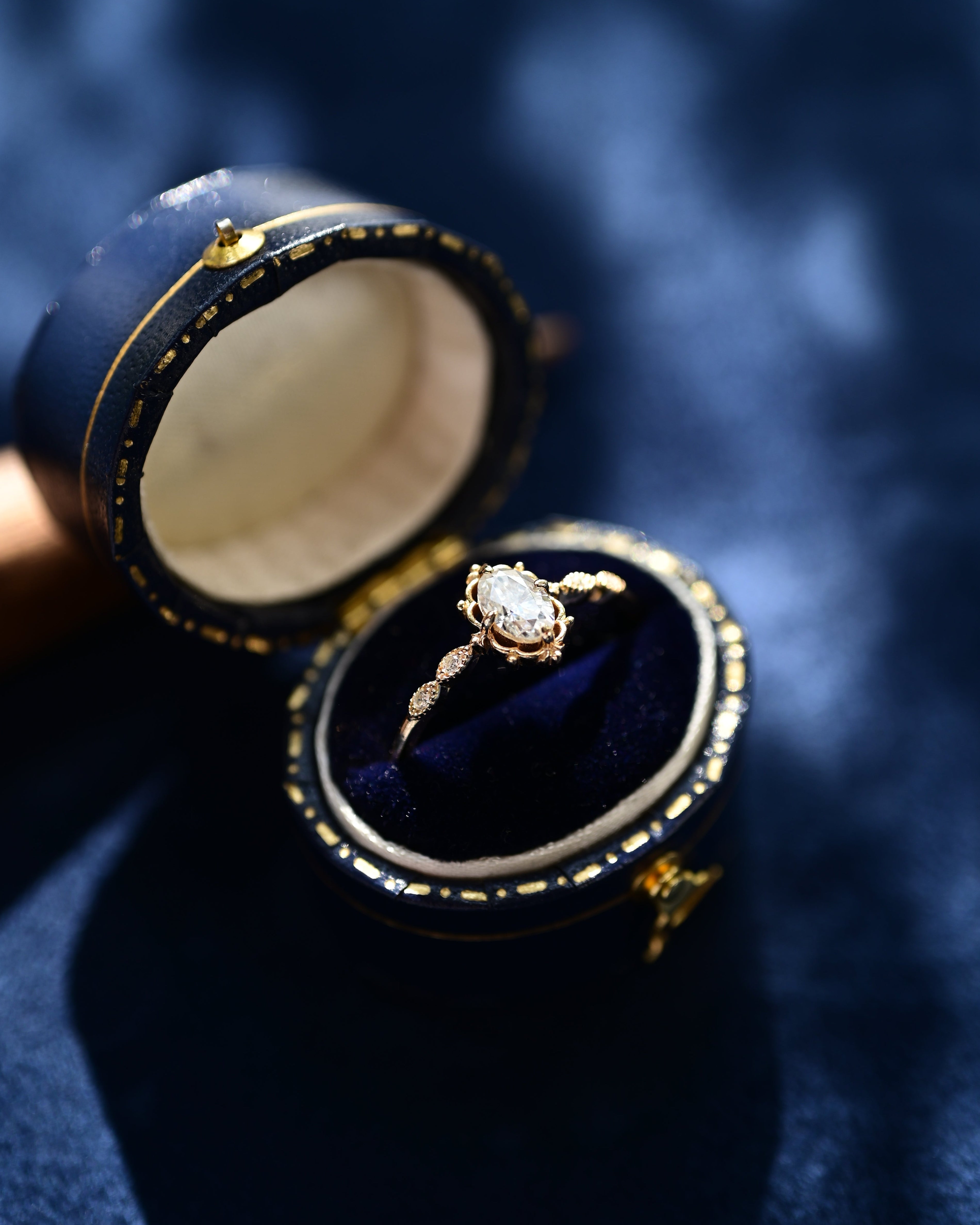 Vintage Oval Crown Moissanite Ring