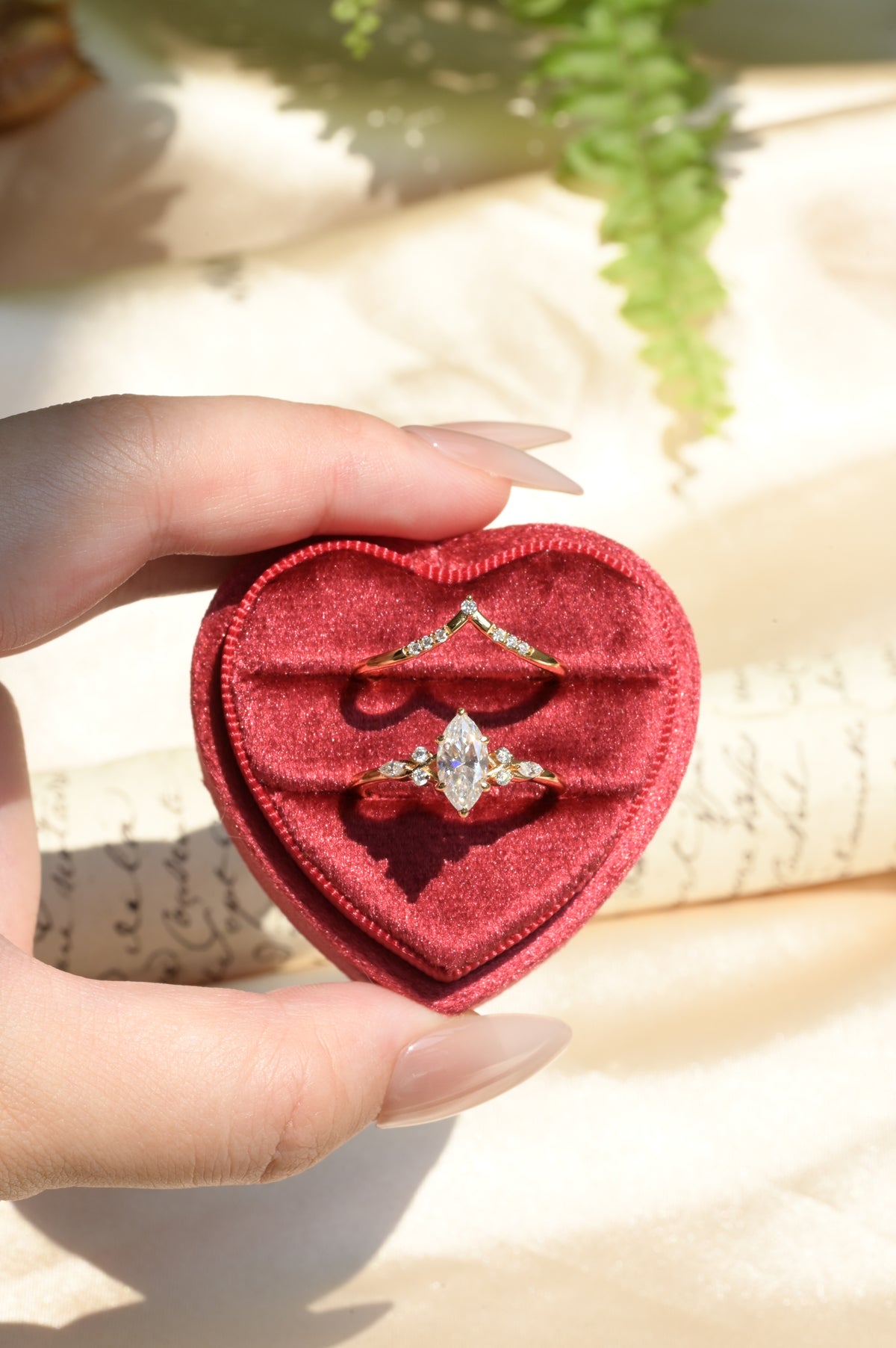Marquise-Cut Moissanite Contour Ring Set