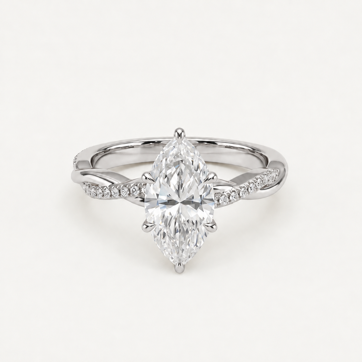 Bague Torsadée Élégante Moissanite Taille Marquise