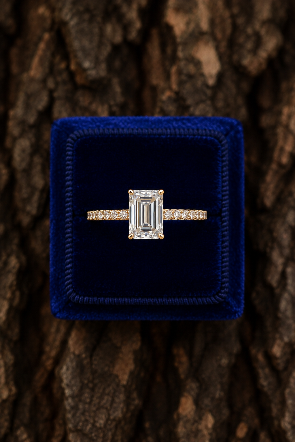 Bague Pavée Moissanite Taille Émeraude