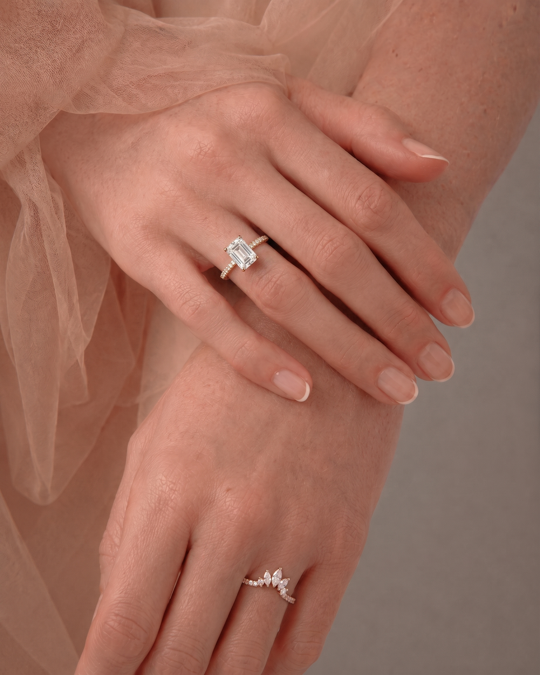 Bague Pavée Moissanite Taille Émeraude