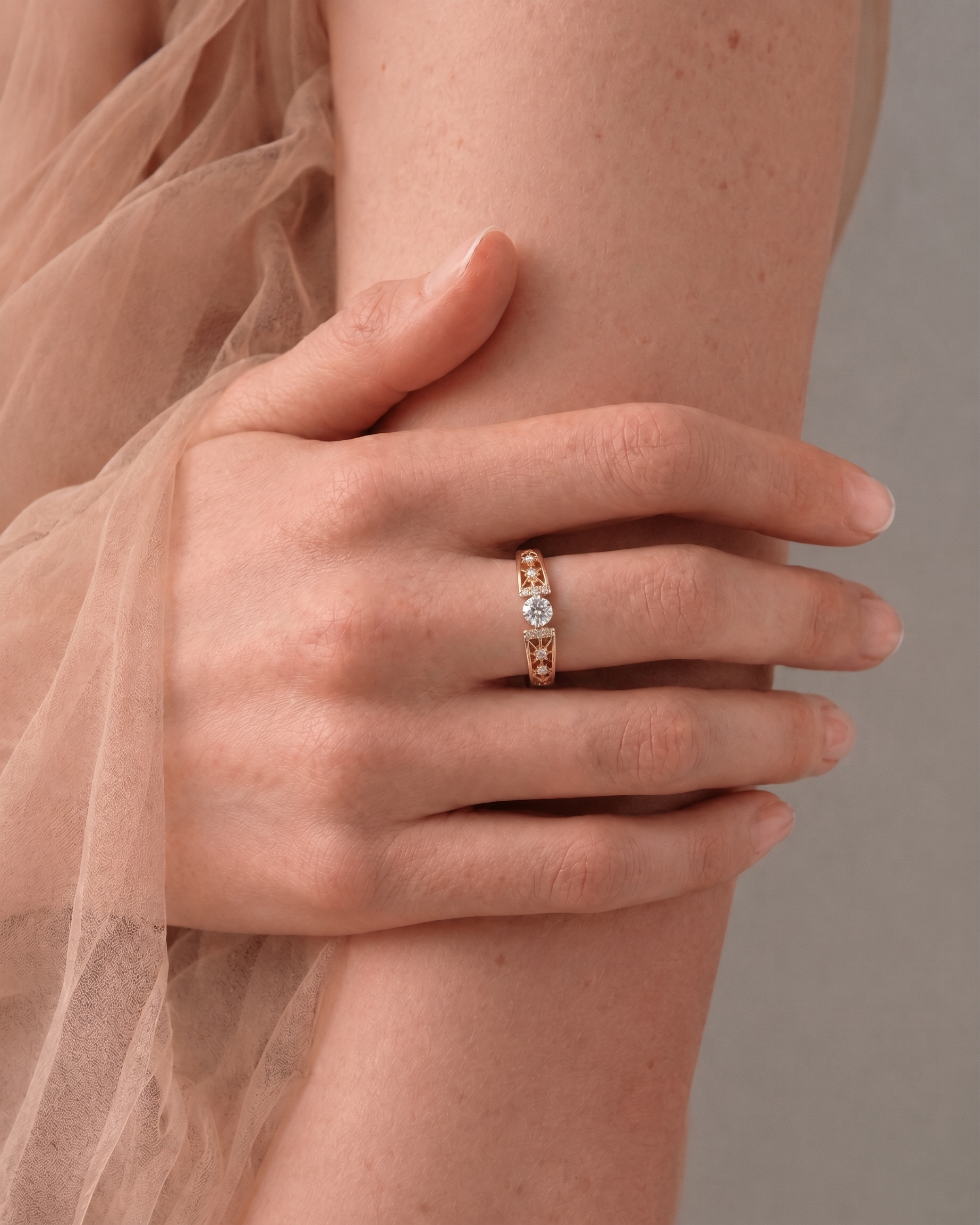 Vintage Openwork Moissanite Ring