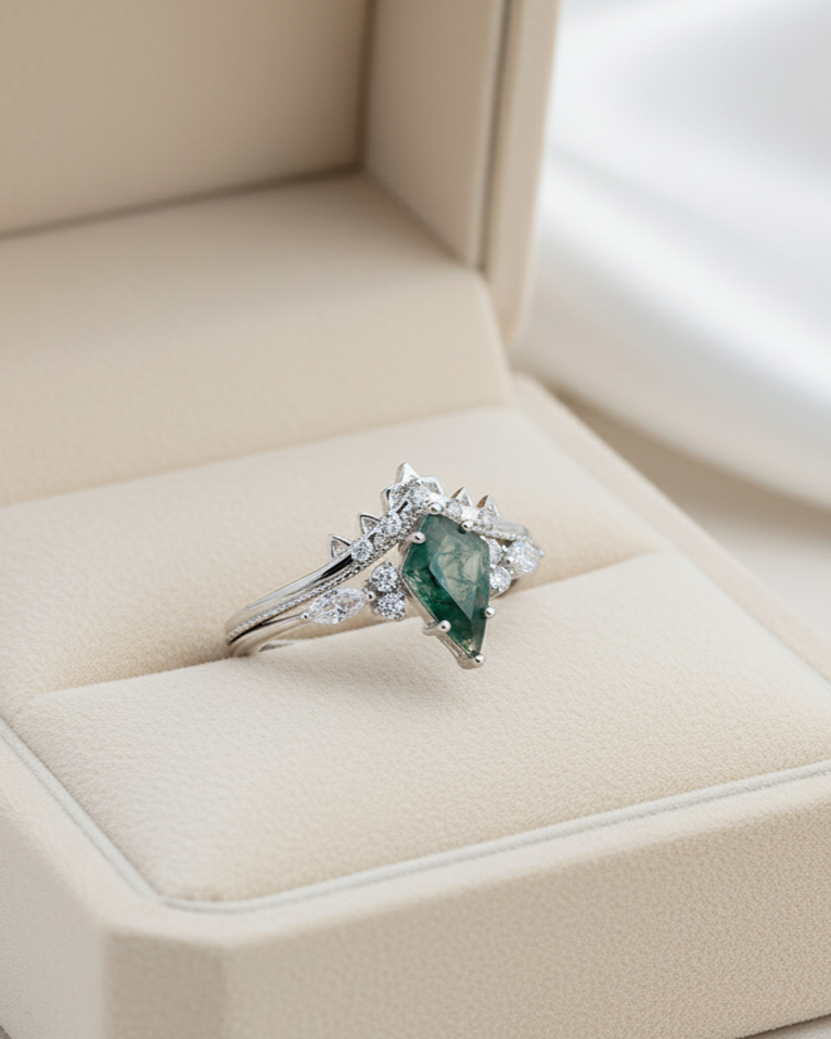 Moss Agate Crown Ring Set