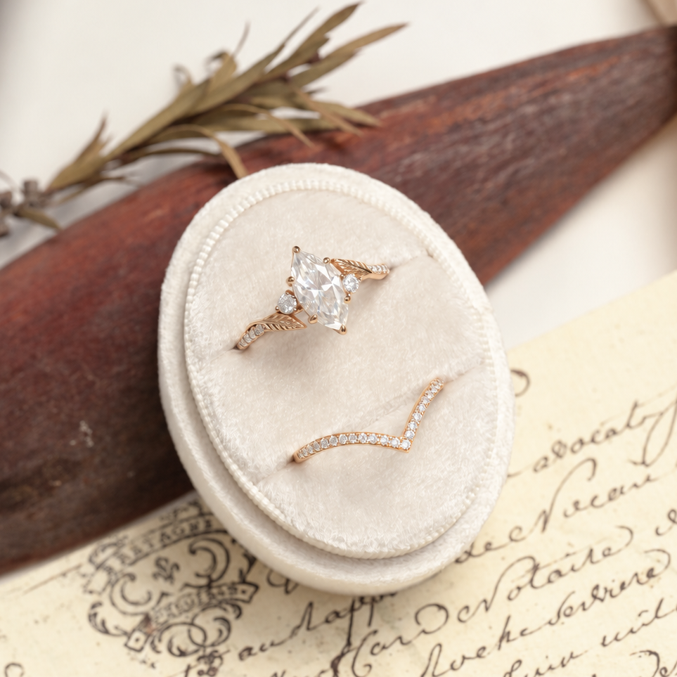 Marquise-Cut Moissanite Leaf Contour Ring Set