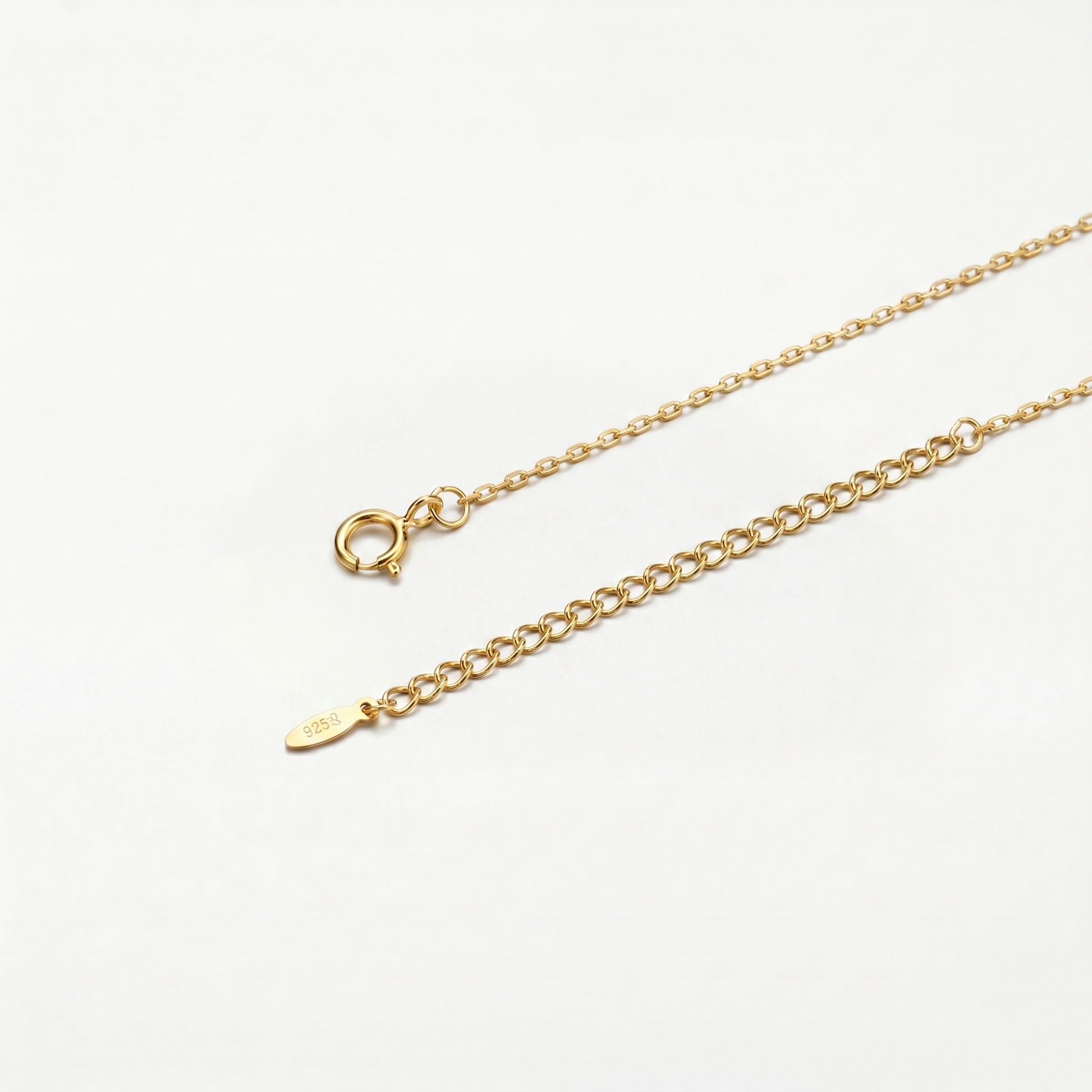 Collar de cadena minimalista