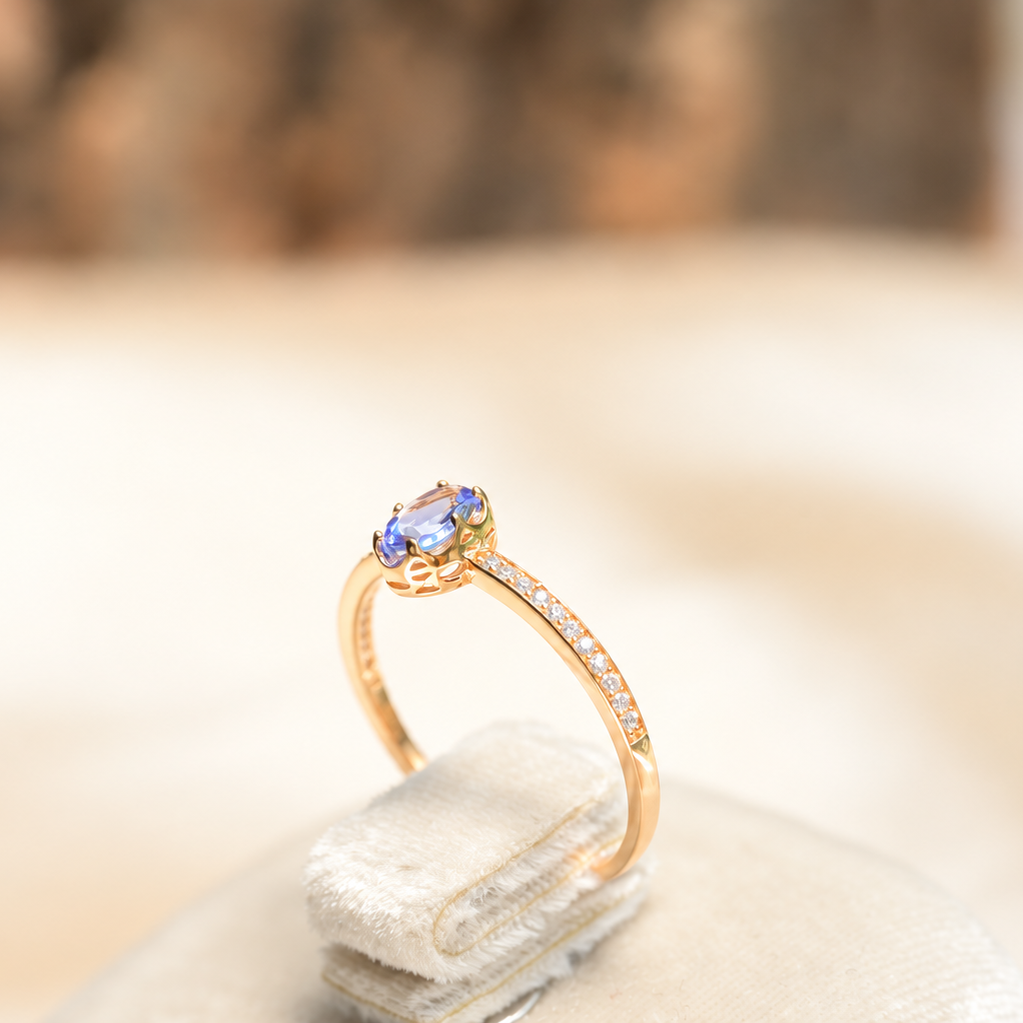 Oval Tanzanite Pavé Ring