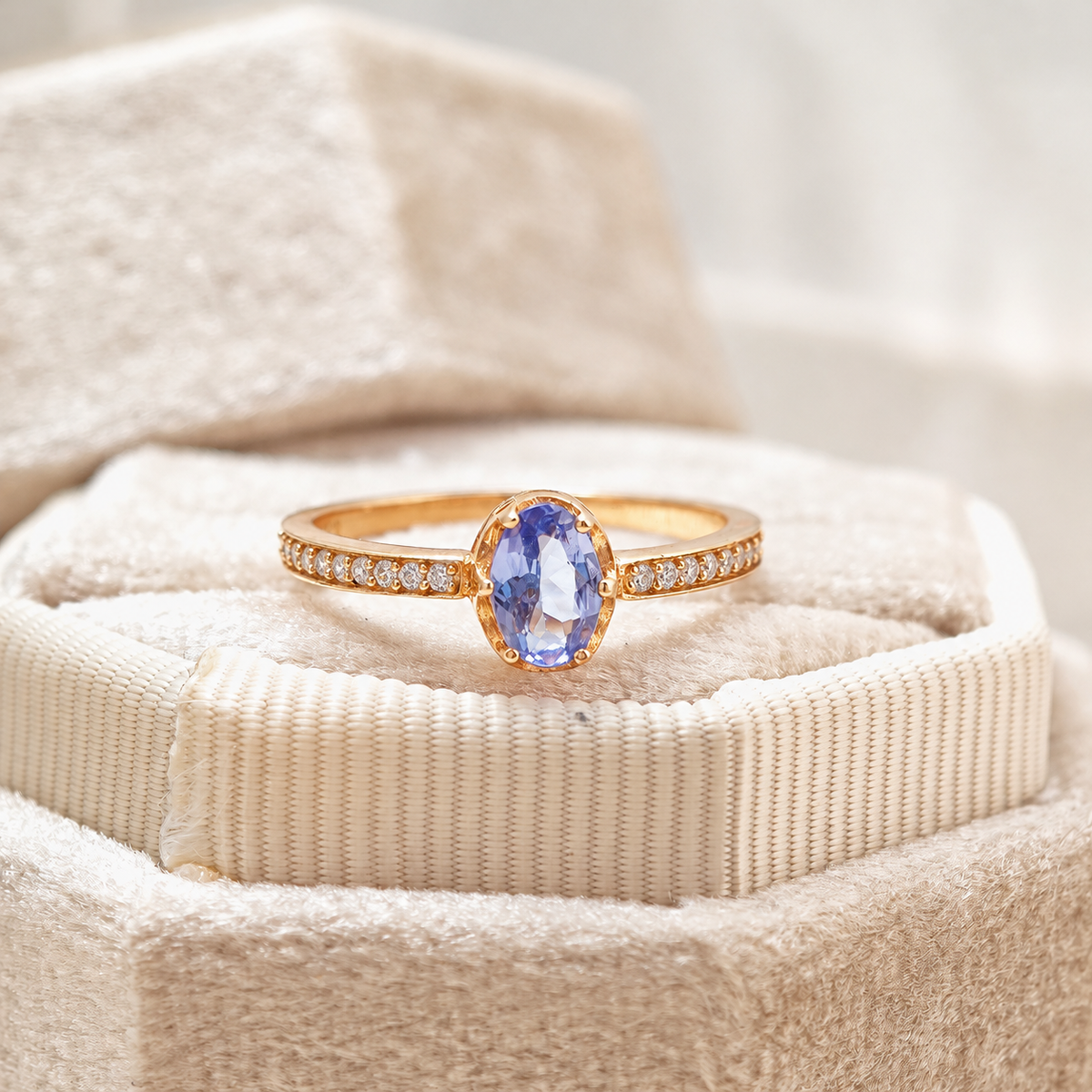 Oval Tanzanite Pavé Ring