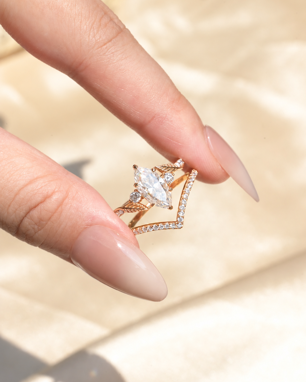 Marquise-Cut Moissanite Leaf Contour Ring Set