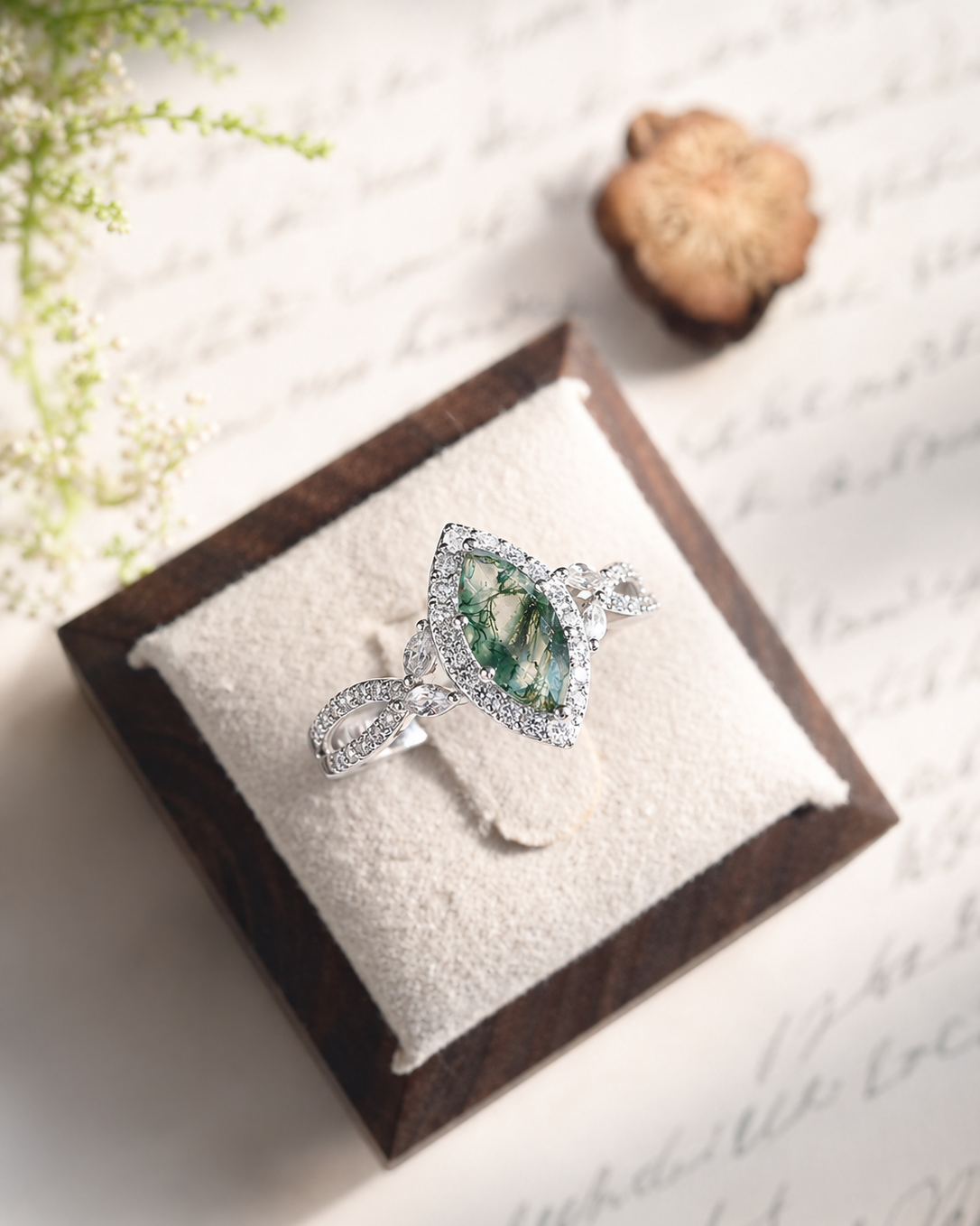 Verdant Marquise Moss Agate Ring