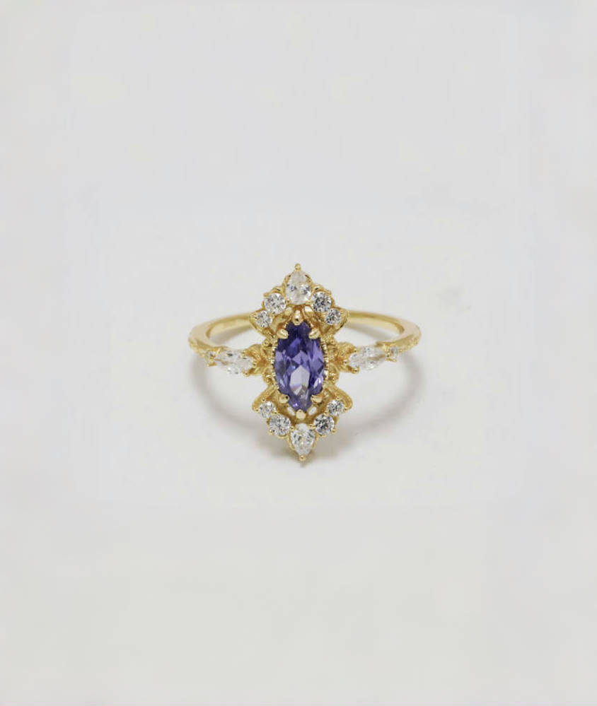Vintage Tanzanite Starburst Ring