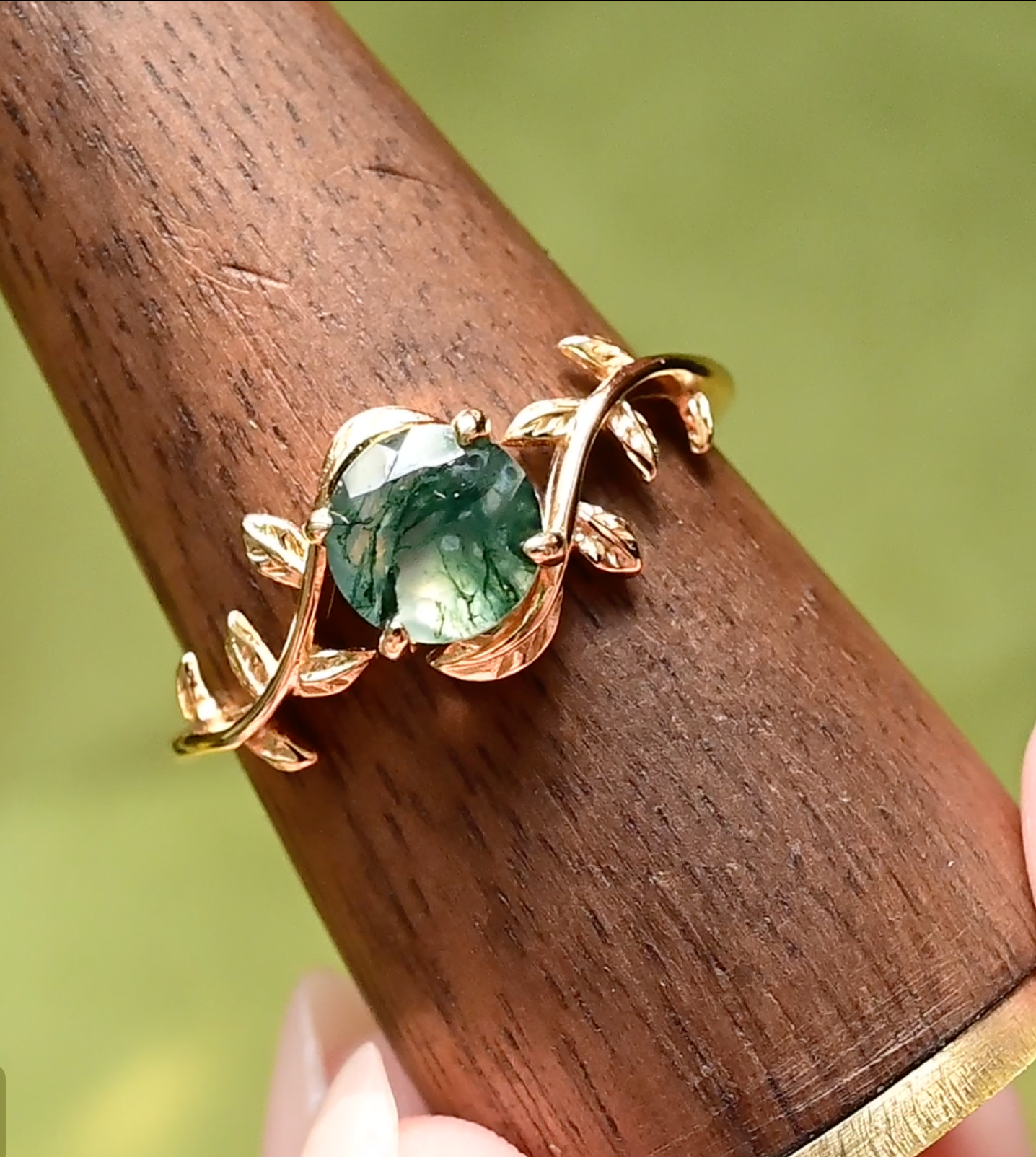 Moss Agate Vine Ring