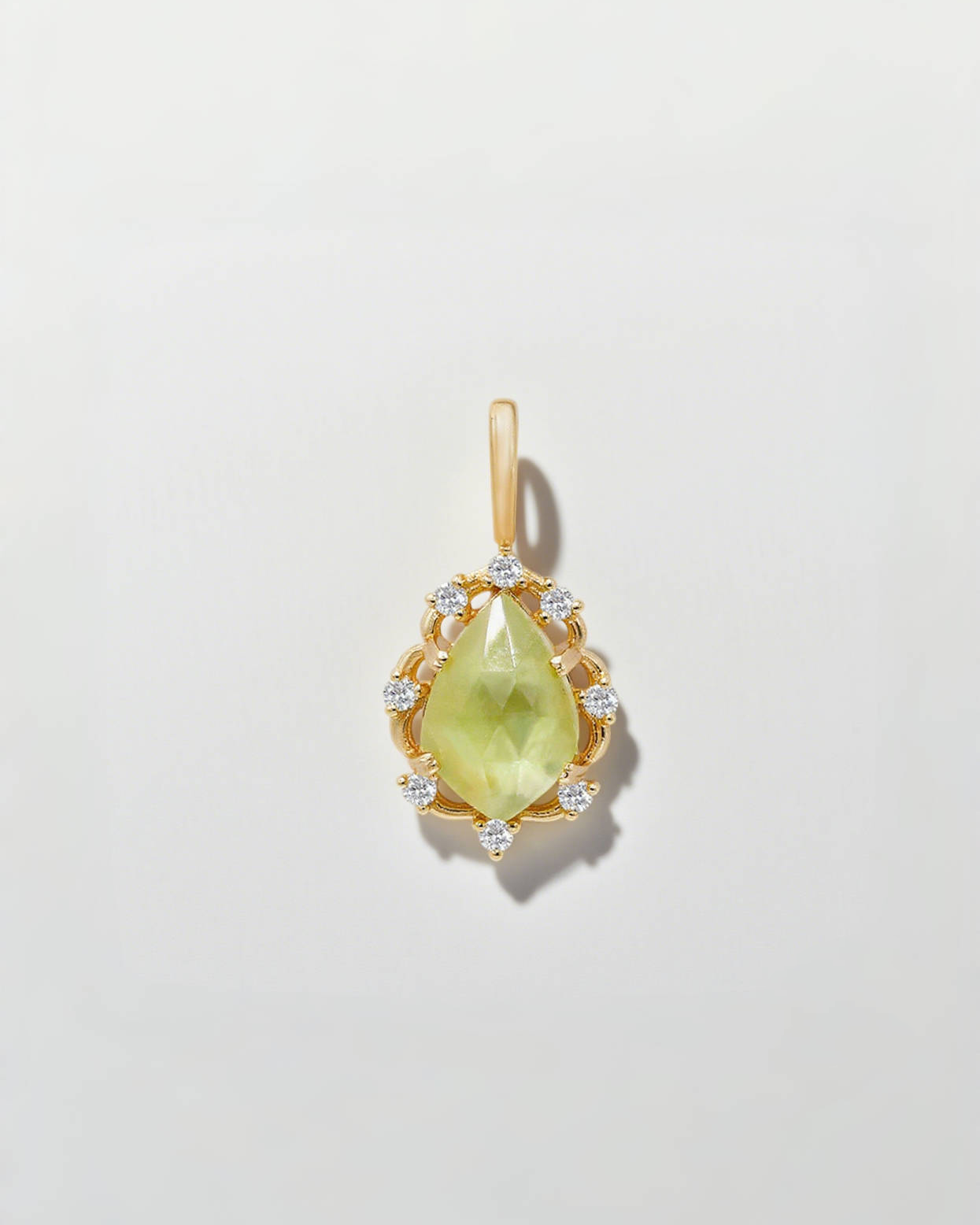 Vintage Grace Peridot Pendant